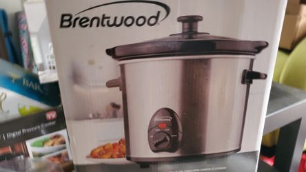 Crock Pot - 3 Quarts. Brand new, never opened box.