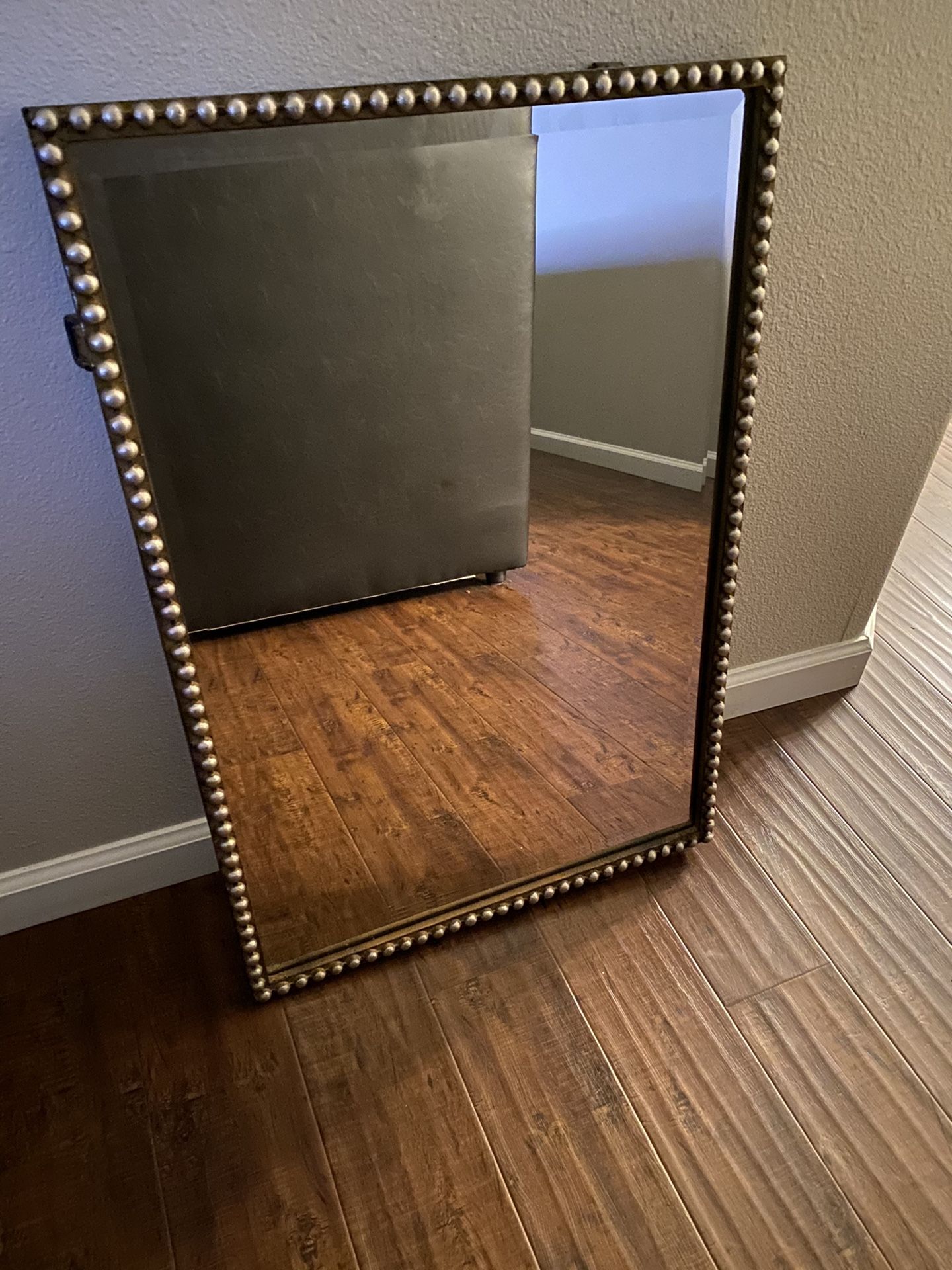 Metal Mirror