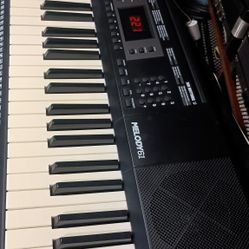 Keyboard  Alesis