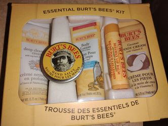 Burt'd Bees Kit