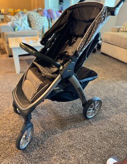 Chico Stroller With Infant Carrier