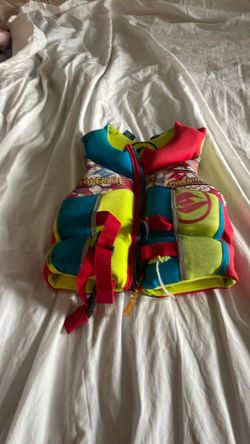 Child life jacket