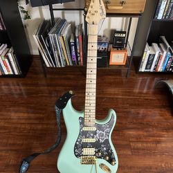 Fender American Performer Stratocaster HSS