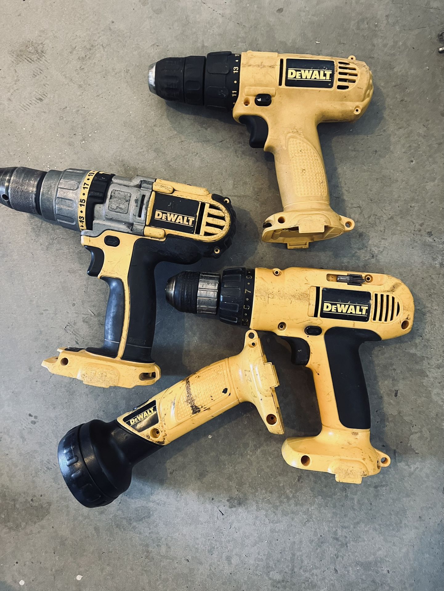 Dewalt Drills Drill Drivers And Hammer Drills Chargers And Batteries 13v 18v