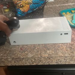 Two Game N The Come Wit Plugs