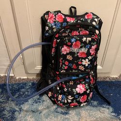 Sojourner Hydration Pack