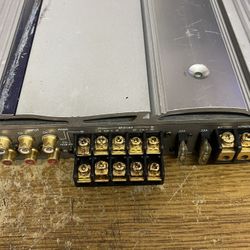 Alpine. Clásico.  5 Chanel.   Un Ampli Todo el Sonido 