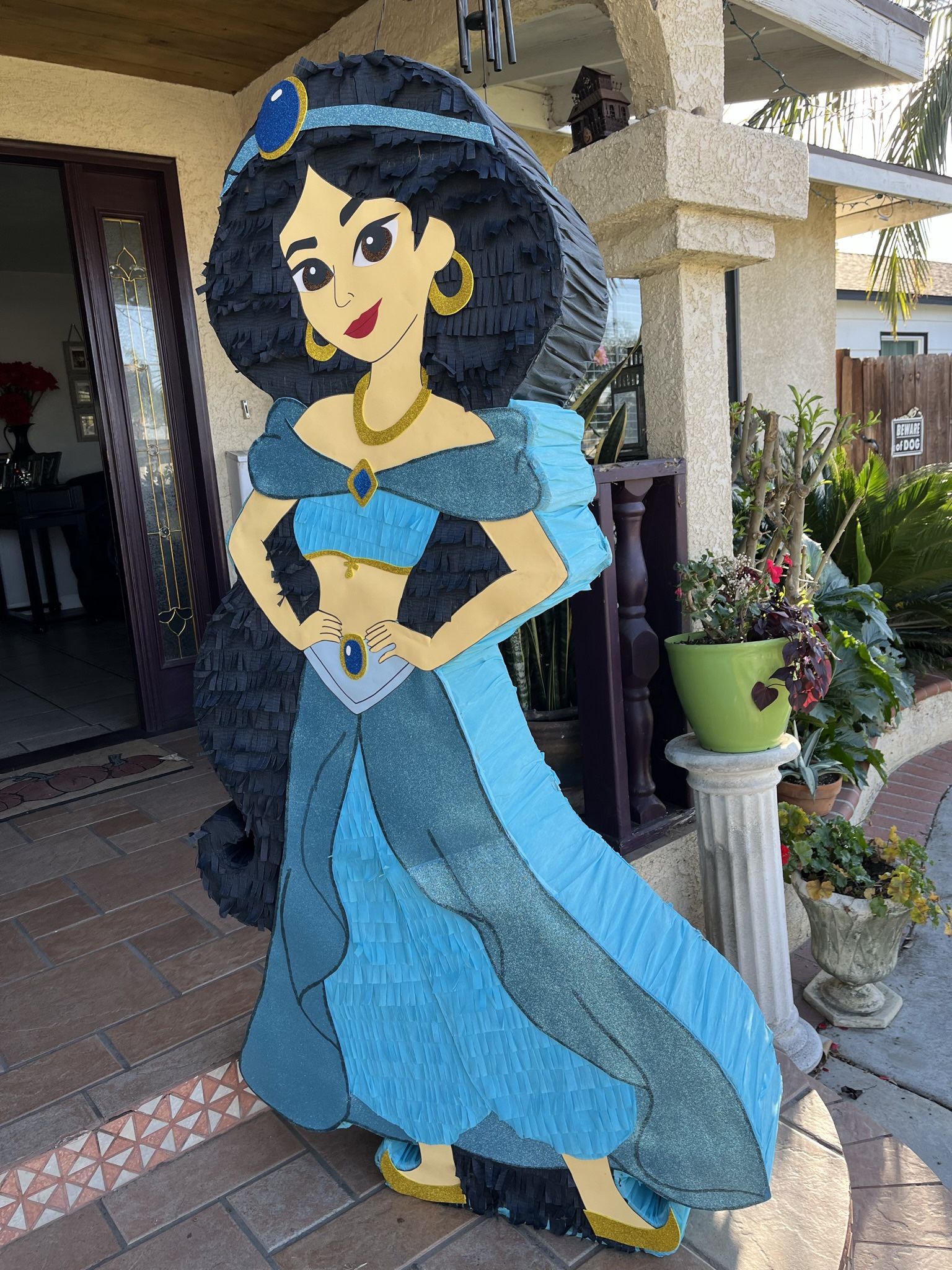 Jsmine Pinata 60” tall