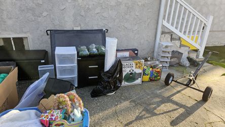 Yard/garage Sale
