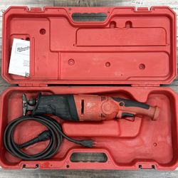 Milwaukee 6524-21 Sawzall The Hatchet Detachable Reciprocating Saw 