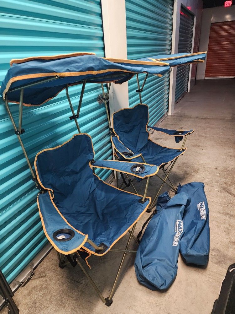 Quick Shade Chairs Like New