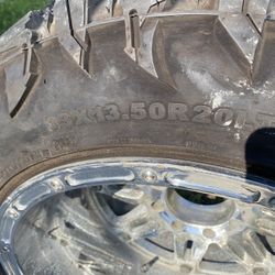 2006 Chev Silverado 2500 8 Lug rims