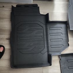 2022 GMC Terrain  Floor Mats