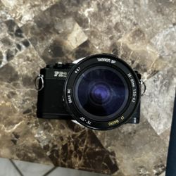 FE2 Nikon film camera w/35mm film lens