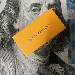Louis Vuitton Glasses/Shades 