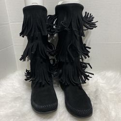 Minnetonka Black Suede Leather Triple Fringe Moccasin Boots Womens Sz 9 Sty 1639