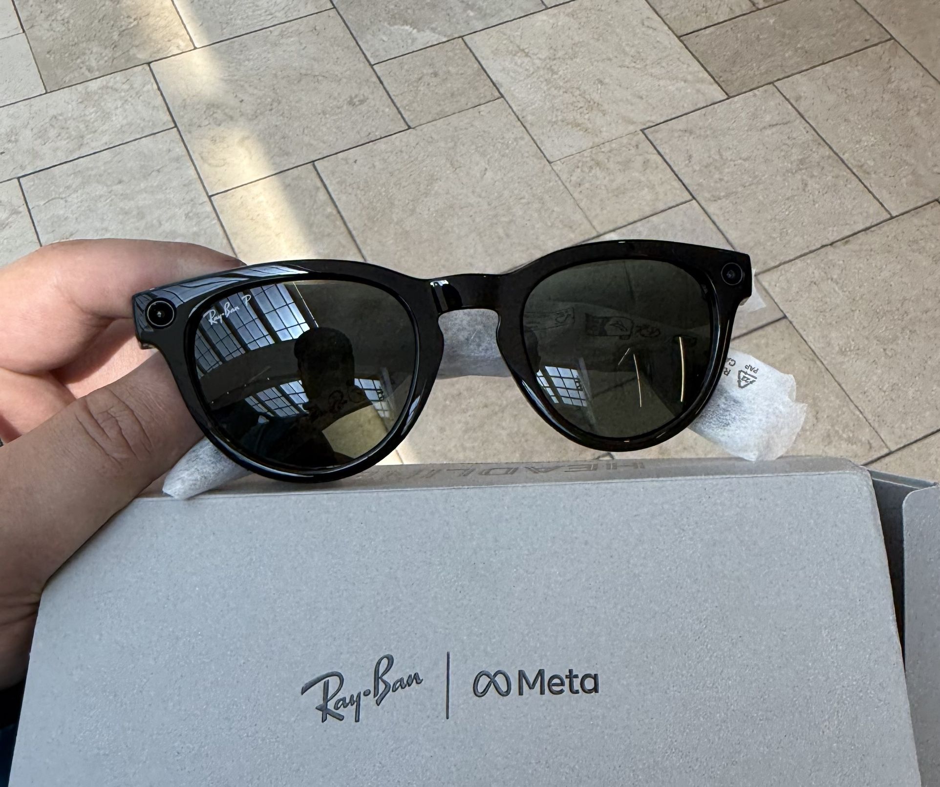 Meta Ray Bans (new)