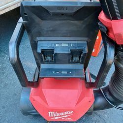 M18 FUEL 155 MPH 650 CFM 18-Volt Lithium-Ion Brushless Cordless Dual Battery Backpack Blower (Tool Only)