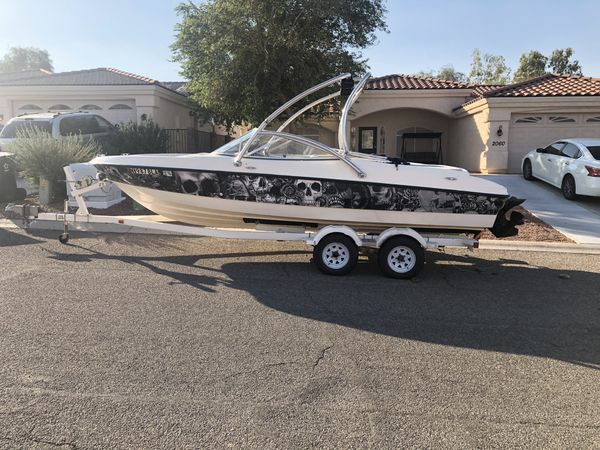 2006 21ft bayliner open bow