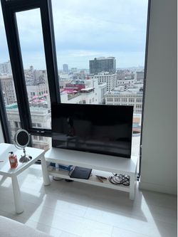 Ikea tv stand $20