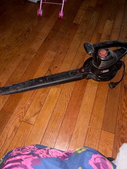 Black & Decker Electric Leaf Blower