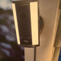 Ring plug in spotlight Cam Pro 2nd Gen