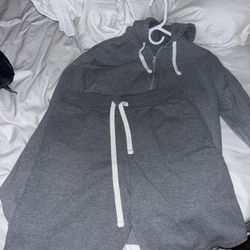 Sweatshirt And Shorts Set (small) 