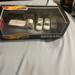 Hot Wheels Premium Nissan Skyline Pack
