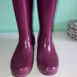  Rain Boots 