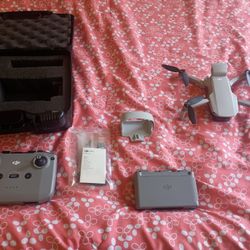 DJI Mini 2 Drone Fly More Package