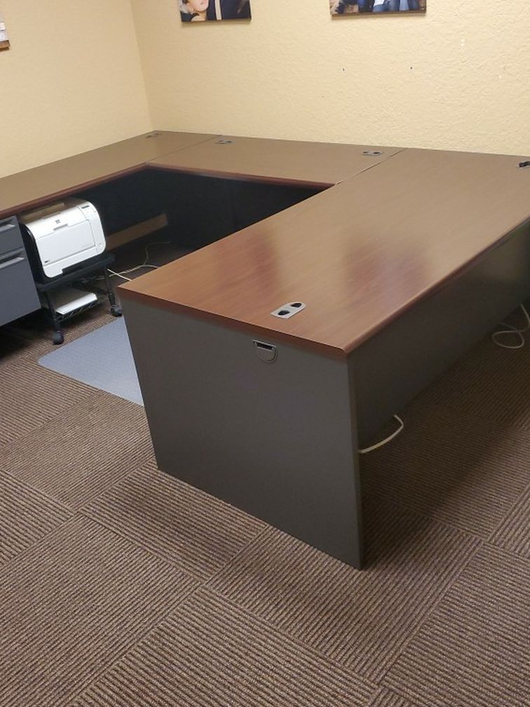 Office Desk