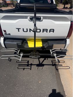 Swagman 2 bike hitch rack 1 1/4” & 2” compatible