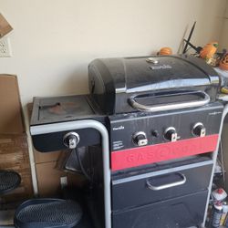 Gas 2 Coal Grill