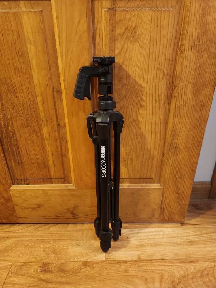 SUNPAK 61" 6000PG Pistol Grip Tripod