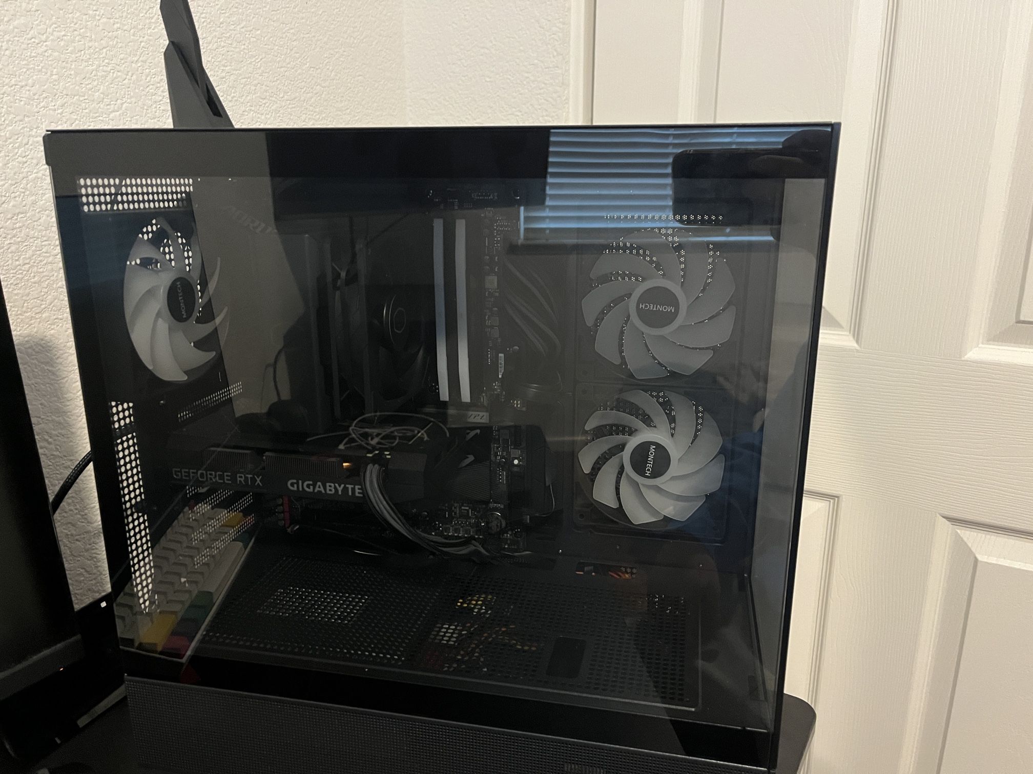 Custom Gaming PC / PC Parts- i5-14600k / RTX 3060 / 32 GB DDR5