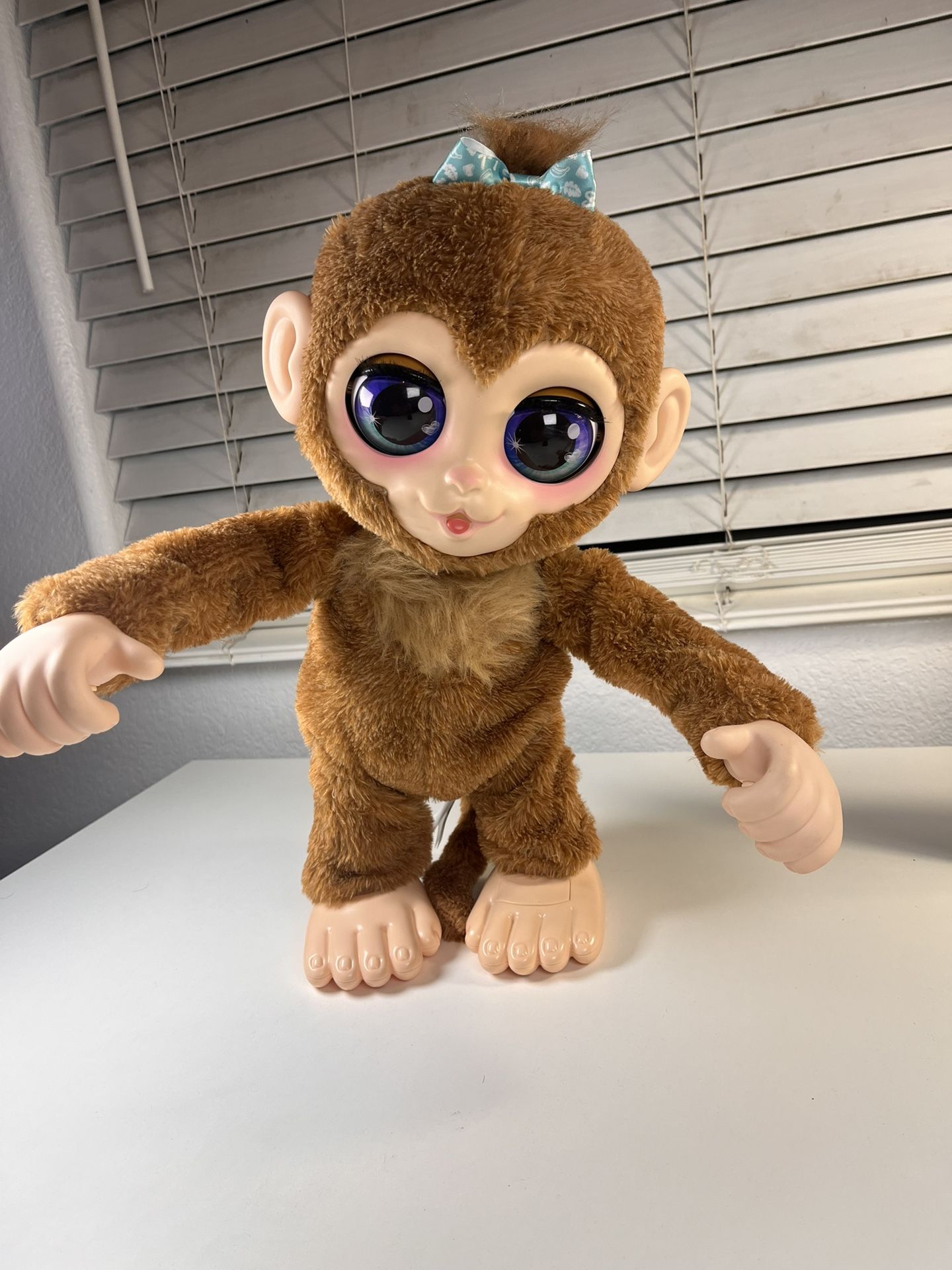 FurReal Peanut The Playful Monkey Interactive Toy Monkey 15" 