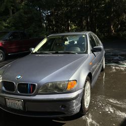 2005 BMW 325i
