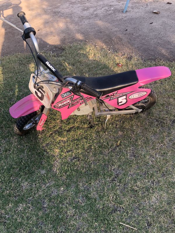 razor dirt quad pink
