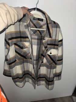 Zara women shaket size L