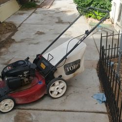 Self-propelled Toro Lawn Mower