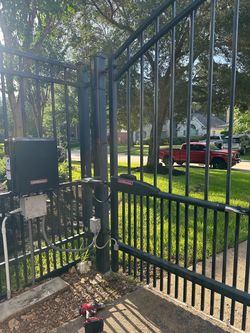 Liftmaster Gate Operator