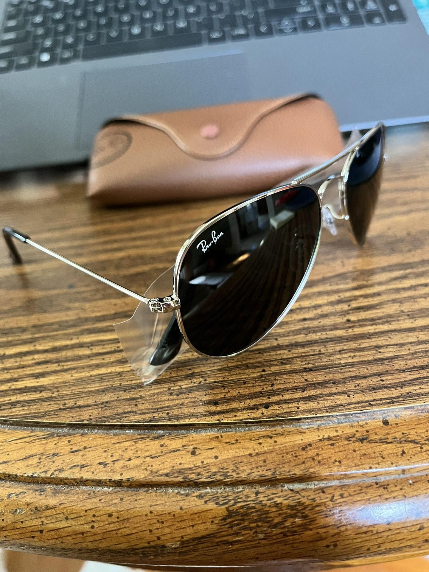 Ray-Ban Aviators 58mm Polished Silver Frame & Grey Tinted Lenses. Brand New. Ray-Ban Classic Aviator RB3025 L0205 Prescription Sunglasses  main image 3