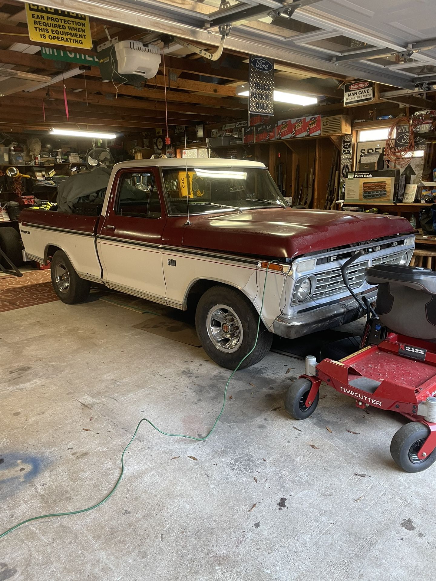 1973 Ford F100 XLT 