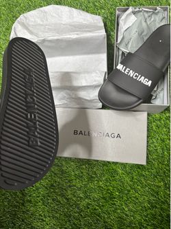 Balenciaga slides