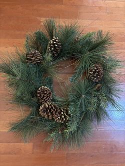 Fall Wreath with pine cones 