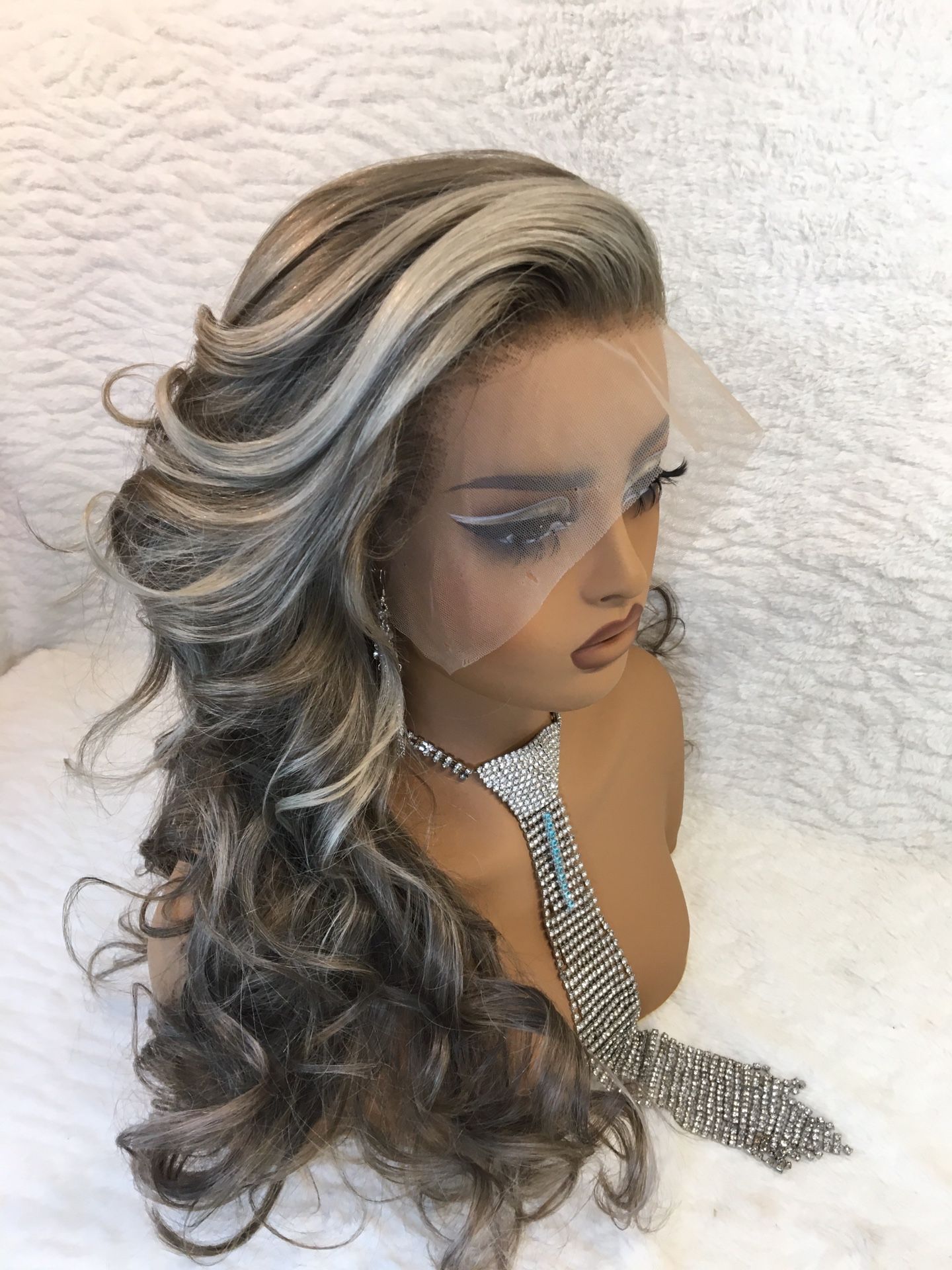 Make Offer! Luxury 22 inch Blonde Wig 13x6 Parting Stock!