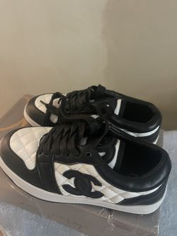Sneakers Chanel