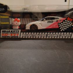 Hello Kitty Nissan 