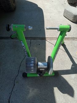 Kurt kinetic work out machine