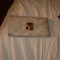 Louis Vuitton Wallet 